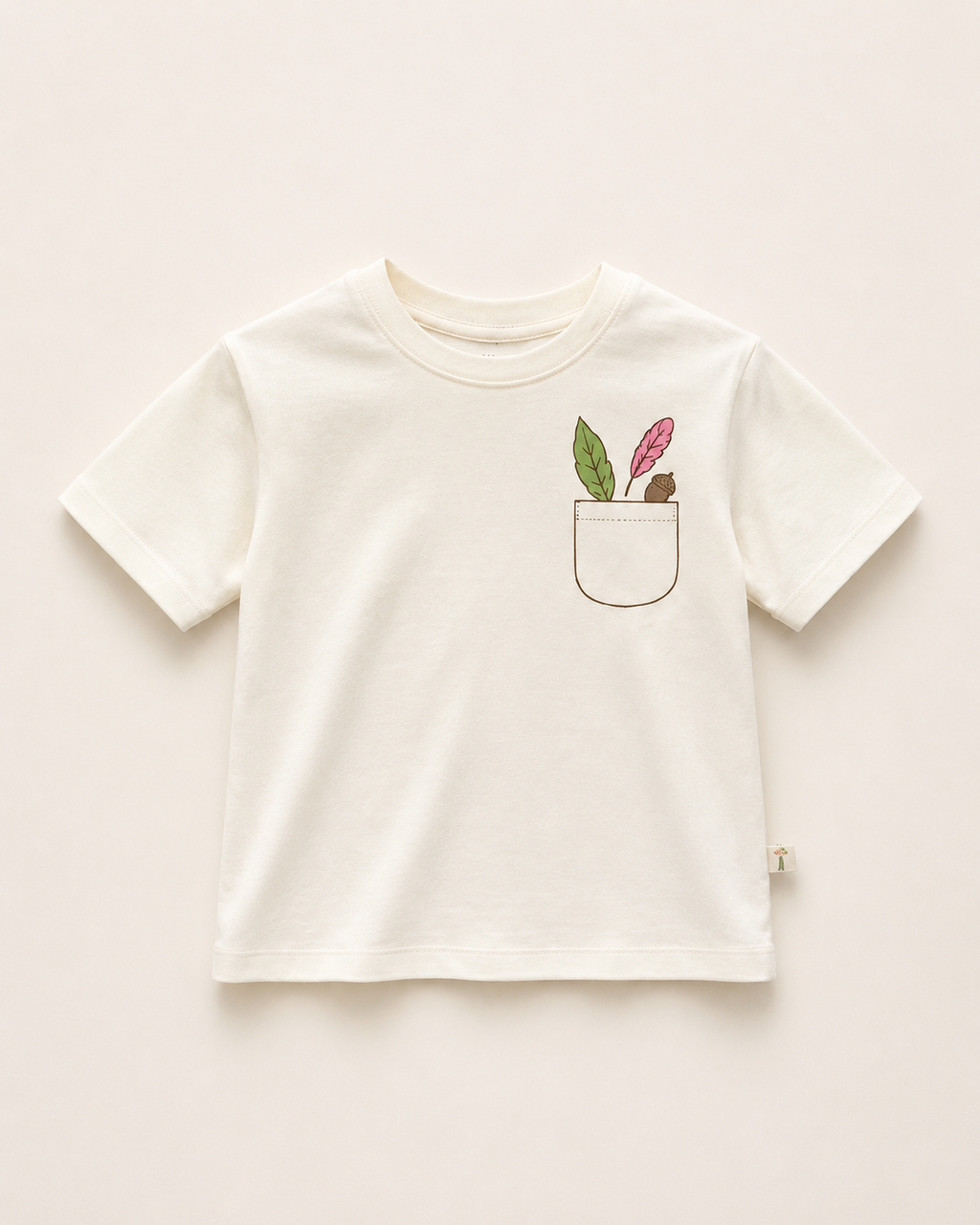Cream Pocket Discovery kids coord set, cream tee detail